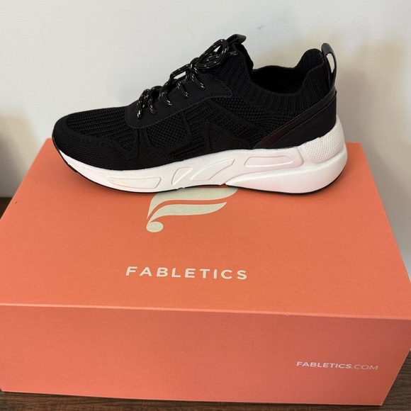 Fabletics Black Athletic Shoes - Picture 4 of 4